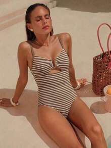 Swim Chiccia Nuevo traje de baño de una pieza elegante de unicolor, exquisito, para mujeres, para playa, natación y spa, temporada primavera/verano 2026 - Marrón - Ver 3