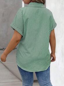Vionelle Blusa casual de talla grande para mujer con estampado de rayas azul y blanco, de manga corta y abotonada, para el verano - Verde 2 - Ver 2