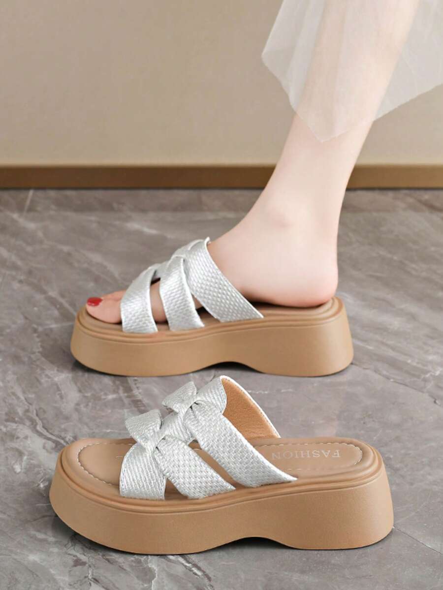 Nuevas sandalias elegantes para mujer, sandalias casuales de verano para mujer, sandalias de suela gruesa para mujer. Zapatos de uso diario para mujer, zapatos casuales de playa para vacaciones - Plateado - Ver 1