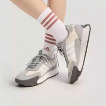 Adidas Giày chạy bộ đế dày, êm ái FUTRO mới dành cho nam và nữ - Màu be/xám - Xem 2