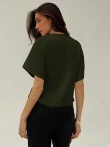 Camisa blanca sólida con mangas de murciélago, doble botonadura y frente abierto elegante - Verde militar - Ver 2
