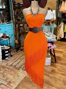 Vestido de mujer de moda con unicolor, volante asimétrico en el bajo y sin tirantes (cinturón no incluido) - Naranja Quemada - Ver 6