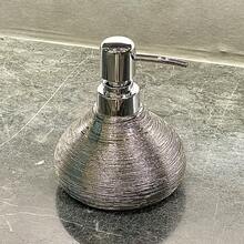 奢华拉丝香槟金陶瓷皂液器，酒店/公寓浴室液体皂瓶，家用乳液按压瓶，圆形防滑台面装饰，高端液体分配器 - 銀色橢圓 - 查看 8