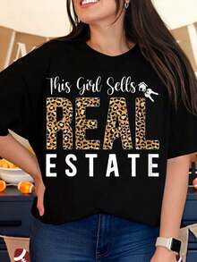 This Girl Sells Real Estate, Leopard Print T-Shirt For Women, Gift For Real Estate Agent, Funny Work T-Shirt, Casual Top. - 黑色 - 查看 1