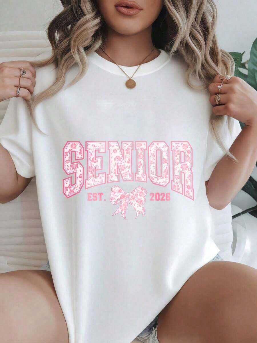 Camiseta Casual de Manga Corta para Mujer - Estilo Senior Est 2026, Estampado de Lazo Rosa, Cuello Redondo, Top de Verano, Lavable a Máquina, Camisetas para Damas, Ropa Casual, Aspecto Moderno, Ajuste Cómodo
-Blanco - Blanco - Ver 1