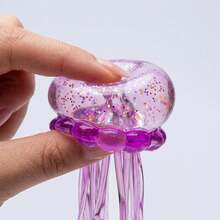 Đồ chơi gel mềm NeeDoh Schylling Jelly Squeeze Glitter Jellyfish - Đồ chơi cảm giác siêu bóp giảm căng thẳng Need Doh, phù hợp cho trẻ em và người lớn, quà tặng lý tưởng cho Lễ Phục sinh và sinh nhật - Nhiều màu - Xem 7
