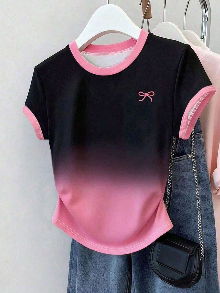 Camiseta ajustada de manga con volantes en degradado con estampado de corazón de fresa y letras, para uso casual, vacaciones y viajes, verano - Rosa 2 - Ver 1