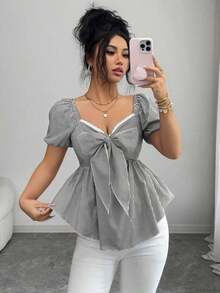 Elenzya Nueva llegada Blusa casual de uso diario para mujer con diseño minimalista, cuello cuadrado, lazo en la cintura y rayas azul francés y blancas - Negro - Ver 5