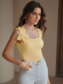 Camiseta de punto de costilla con bordado, de ajuste ceñido, de moda - amarillo ganso - Ver 5