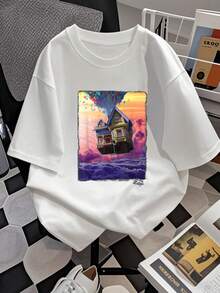 Casa flotante sobre nubes color púrpura con globos que simbolizan sueños y libertad en el cielo al atardecer camiseta de mujer  cómoda y moderna para uso diario - Blanco - Ver 2