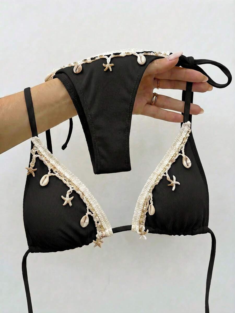 Bikinx 女士纯色缎带贝壳装饰三角杯系带比基尼套装,适合夏季海滩度假,黑色 - 黑色 - 查看 1