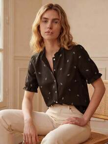 Camisa azul de mujer con cuello con volantes, mangas de pétalos y textura de tela suave, estilo francés casual de vacaciones, primavera/verano - Marrón - Ver 4