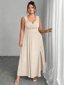 Elenzya Vestido línea A con cuello en V, contraste de encaje, tirantes finos y abertura para tallas grandes - Albaricoque - Ver 4