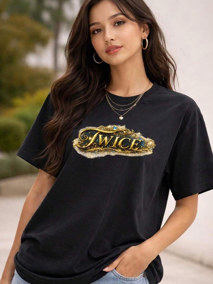 Camiseta  1717 con Logo Dorado|  Camiseta de fan| Camiseta Vintage Lavada| Regalo ONCE| Mercancía Inspirada| Unisex blusas para mujer playeras de mujer vestidos casuales para mujer y2k playeras deportivas para mujer verano camisetas ropa de mujer Fashion Perfect For Daily - Negro - Ver 1