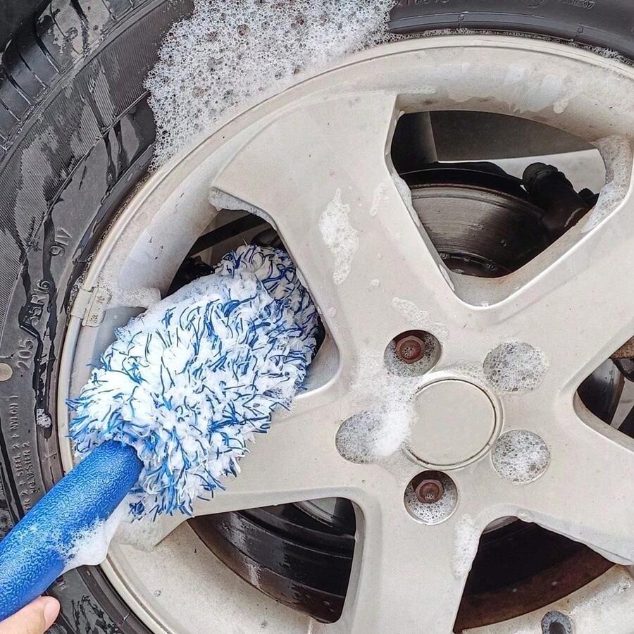 1pc Ultra-Fine Fiber Long Handle Tire & Wheel Cleaning Brush, Suitable For Cars - A - View 1
