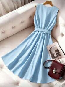 Vestido de línea A con cuello en V sin mangas, estampado de lunares y lazo en la cintura, adecuado para el Día de San Valentín y citas - Azul - Ver 2