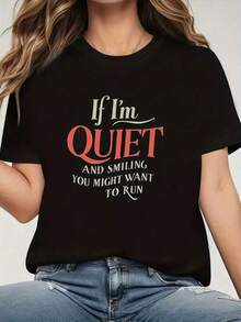 Camiseta Divertida para Mujer con Frase "Si estoy en silencio y tú sonríes, nunca sabrás que estuve aquí" - Letras Rojas sobre Fondo Negro, Camiseta Casual de Corte Holgado, Cuello Redondo Suave, Manga Corta para Ropa Casual, Fiestas y - Idea de Regalo con Humor Atrevido. - Negro - Ver 1