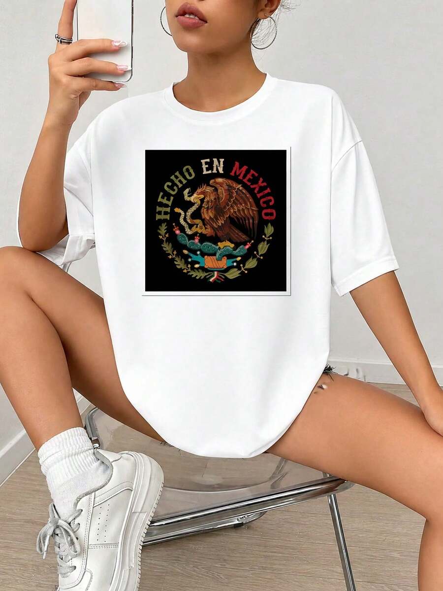 Diseño gráfico impreso, Águila mexicana con serpiente sobre cactus, Texto angustiado vintage Hecho En México, Arte de escudo colorido atrevido, para decoración doméstica o pared Ar.jpgRegalos personalizados: Camisetas para mujer con estilos que van desde lo moderno, hippie, casual y minimalista. Ropa masculina personalizada única, armarios cápsula y prendas básicas/urbanas para hombre. Regalos ideales para novios, familiares y amigos, adecuados para cumpleaños, vacaciones, colegio/competiciones, deportes/escalada y más, así como para la moda de otoño y eventos urbanos. Blanco verano.