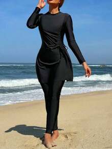 Swim  Set de 2 piezas de burkini para mujer, top tipo camiseta de unicolor con cordón y pantalones, ropa de baño árabe para playa de verano - Negro - Ver 1