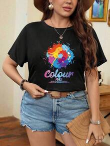 Camiseta Gráfica de Verano para Mujeres Tallas Grandes - Estampado Geométrico , Tee Casual con Tejido Elástico, Cuello Redondo y Manga Corta, Lavable a Máquina para Comodidad Diaria, Top Relajado, Camisa de Impresión Vibrante, Elasticidad Media - Negro - Ver 1