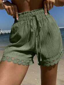 Conjunto de 3 piezas de ropa de verano para vacaciones en la playa para mujer: Cubrecostos con cintura anudada y encaje, Top de traje de baño, Shorts - Verde militar - Ver 3