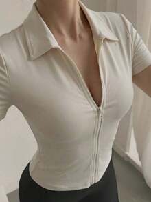 Camiseta casual de verano de mujer de unicolor, de manga corta, con cuello de cremallera y ajustada - Albaricoque 2 - Ver 5
