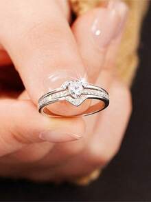 1pc Fashion Heart-Shaped Synthetic Cubic Zirconia Ring, Eternal Love Symbol, Suitable For Daily Wear, Valentine's Day Gift, Wedding And Party Jewelry Designed Specifically For Women - golden - View 5