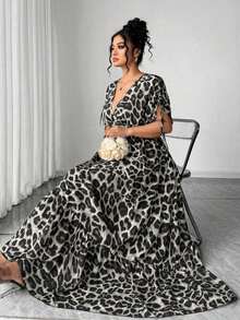 Elenzya Vestido maxi elegante de talla grande para mujer con cuello en V, estampado de leopardo, manga corta fruncida y falda acampanada - Gris - Ver 7