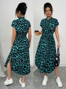 Vestido largo de manga corta para verano 2025, nuevo, con bolsillo, abertura lateral, cinturón y lazo, estampado de leopardo, para uso casual y de viaje - Verde Oliva - Ver 1