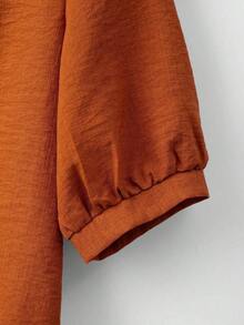 2026 Nueva camisa de verano para mujer, camisa casual de color naranja con parches, ribete de encaje teñido, mangas abullonadas, corte holgado, cuello redondo, manga corta, camisa de mujer con parches de encaje teñido, camisa naranja de mujer, camisa de mujer con ribete de encaje y parches, atuendo de primavera - Naranja Quemada - Ver 6