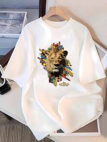 Rostro majestuoso de león rodeado de formas geométricas multicolor que simbolizan fuerza, coraje y energía vital inspirada en la naturaleza africana camiseta de mujer  cómoda casual para uso diario y fácil de combinar - Blanco - Ver 3