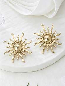 2PCS Women's Gold & Silver Sunflower Stud Earrings, Niche Vintage Y2K Style, Luxury Design, Suitable For Music Festivals, Daily Commute, Gifts, Beach Vacation Wear - Multicolor - View 3