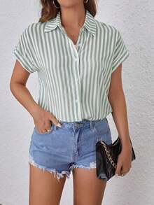 Blusa de estilo minimalista casual con estampado de lunares blancos y patrón de monedas vintage, adecuada para primavera/verano, versátil - Verde - Ver 1