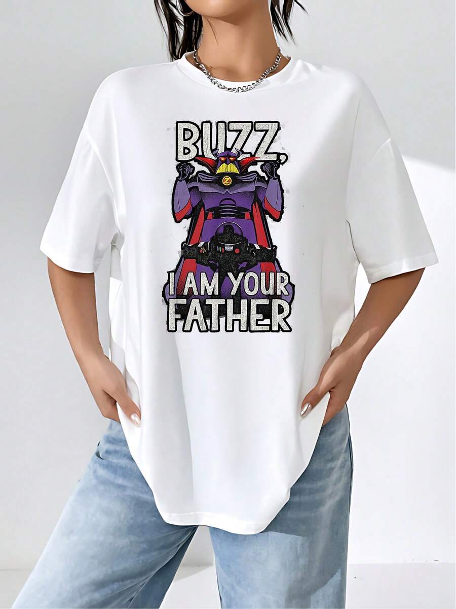 Colorful Graphic Showing A Powerful Retro Robot Raising Its Arms With A Humorous Phrase That Blends Fantasy And Science Fiction, Creating An Ironic And Fun Touch Ideal For Fans Of Classic Movies. Casual And Comfortable Women's T-Shirt For Everyday Wear - 白色 - 查看 1