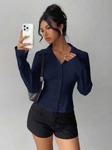 AYYAloruh Camisa de mujer de manga corta con pliegues en la cintura, de color blanco sólido y elegante, versátil, adecuada para ir al trabajo, uso diario, primavera/veranoAYY - Azul marino - Ver 5