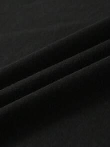 Women's Casual Black 'So' Graphic Tee With Short Shoulder Sleeves And Round Neck, Regular Length, Made Of Medium Stretch Knit Fabric, Soft And Comfortable For Everyday Wear OKSI - 黑色 - 查看 5