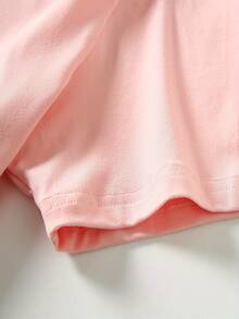 Top femenino manga corta cuello redondo en algodón puro, diseño estampado moderno, tela fresca y aireable, prenda versátil para look casual, ocasiones diarias y encuentros sociales todo el año - rosa - Ver 3