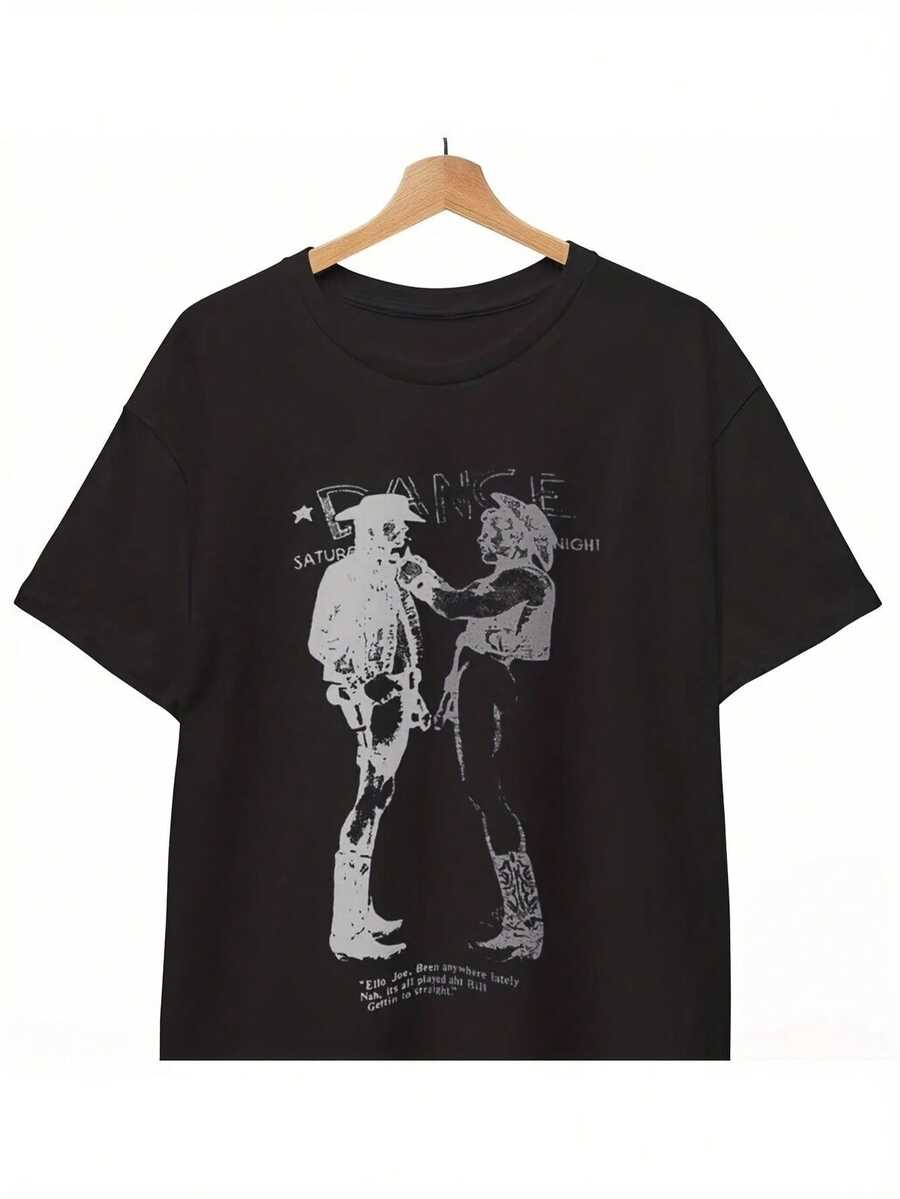 Gay Cowboy Graphic T-Shirt - LGBTQ+ Western Style Design, Casual Black T-Shirt With White Cowboy Print, Crew Neck, All-Season T-Shirt, Ideal For Casual Wear And Themed Events. A Short-Sleeved T-Shirt Suitable For Home, Everyday Wear, Parties, And Travel; Perfect As A Gift For Friends Or Family. - 黑色 - 查看 1