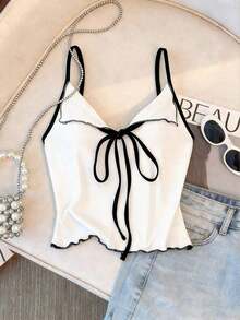 Top de tirantes con lazo y ribete de lechuga en contraste, elegante y ajustado, top para salir para mujeres, apto para el estilo del milenio - Blanco - Ver 1