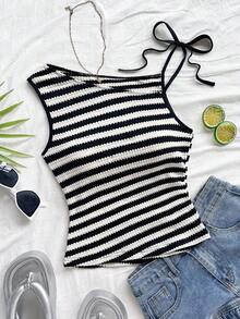 Parte superior ajustada de punto con cuello asimétrico a rayas rojas y blancas, adecuada para fiesta, Navidad, cita, playa, carnaval, verano - Multicolor 3 - Ver 1