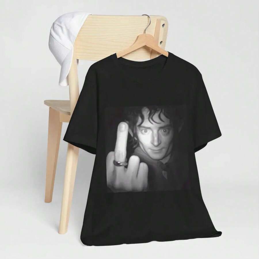 Funny Frodo T-Shirt: , Original Drinking T-Shirt - Black - View 1