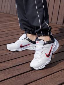 Giày chạy bộ Nike Defy All Day bằng da, nhẹ và thoải mái, kiểu dáng cổ thấp, thích hợp cho việc đi lại trong thành phố, dành cho cả nam và nữ, màu trắng, đen và đỏ. - Trắng đen đỏ - Xem 1