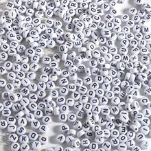 100/200/500/800/1000/3000/5000 piezas Cuentas de letras mixtas, cuentas redondas y cuadradas, para hacer joyas DIY, patrones de collares y pulseras con cuentas de letras - Negro - Ver 12