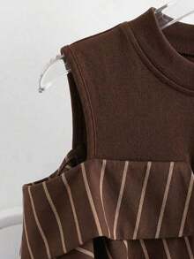 Conjunto de vacaciones para mujer con camisa a rayas de dos piezas falsa - Café integral - Ver 3
