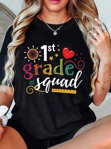 Elegante camiseta de mujer para uso diario con estampado "First Grade Squad", cuello redondo casual, mangas cortas, corte regular, tejido de punto, ligeramente elástica, estampado de letras, adecuada para el verano, camiseta de moda chic. - Negro - Ver 7