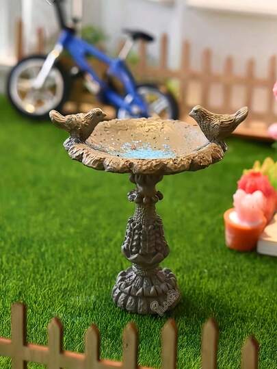 Đài phun nước mini hình bồn tắm chim trong vườn, trang trí ngoài trời, có hai chú chim nhỏ, làm bằng nhựa, đồ nội thất sân vườn cổ tích, đài phun nước hình bồn tắm chim kiểu cổ điển bằng nhựa, vật trang trí nhà cửa, phụ kiện sân vườn.