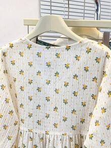 Blusa de mujer con cuello en V de gasa con estampado floral romántico, manga farol, corte holgado y silueta favorecedora, adecuada para uso casual, de calle y de oficina en vacaciones de verano - Verde - Ver 6