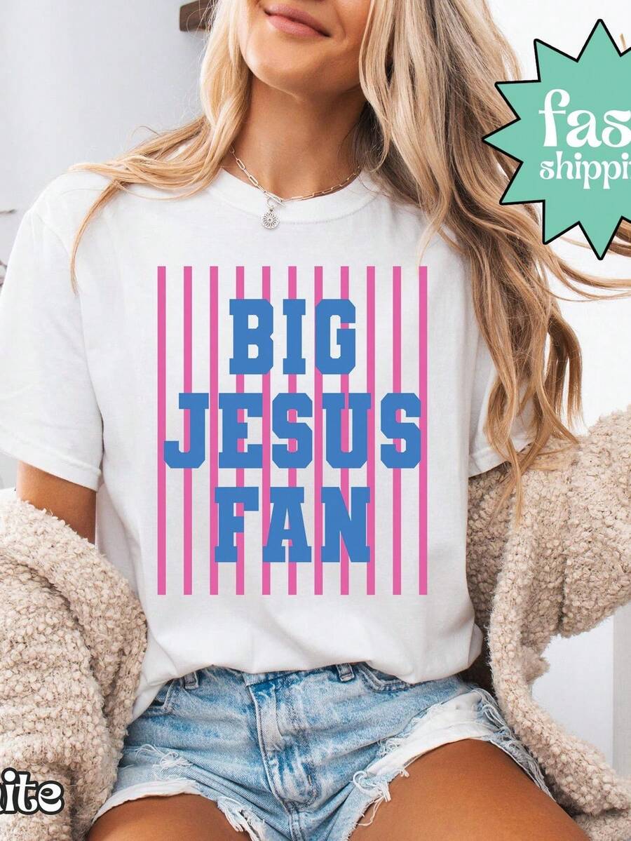 Camiseta Big Jesus Fan, Camiseta cristiana preppy, Camiseta de Jesús, Camiseta de Dios, Camiseta inspiradora de fe, Camiseta con diseño de rayas. Camiseta unisex de algodón puro de 220 g. Peso ideal para todas las estaciones, adecuada tanto para hombres como para mujeres. Tejido duradero de alta calidad, suave al tacto y de larga duración. Parte superior transpirable. Adecuada para la primavera y el verano de las mujeres, vacaciones, Día de la Madre, Día de la Independencia. - Blanco - Ver 1