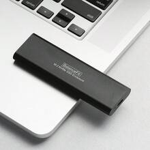 M.2 NVMe 铝合金 SSD 硬盘盒 - 支持 NVMe SSD（2230/2242/2260/2280），即插即用 USB-C 接口，免工具安装，高速铝合金散热片 - 黑色 - 查看 3