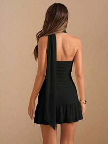 Vestido mini con volantes en el bajo, color amarillo sólido - Negro - Ver 2